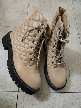 Ankle boots